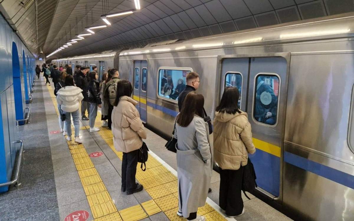 Движение-метро-в-Алматы-восстановлено-после-технических-неполадок