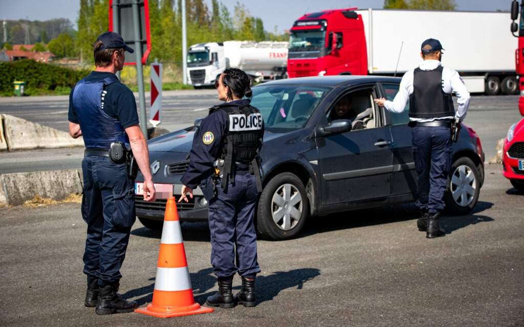 Большинство-стран-Евросоюза-восстанавливают-контроль-на-внутренних-границах
