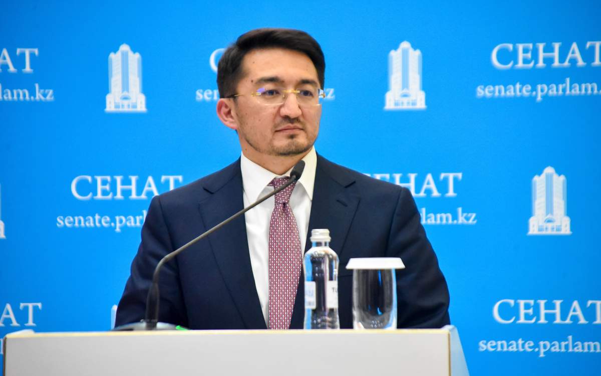 Казахстан-готовится-к-запуску-спутника-и-собственной-ракеты-в-космос