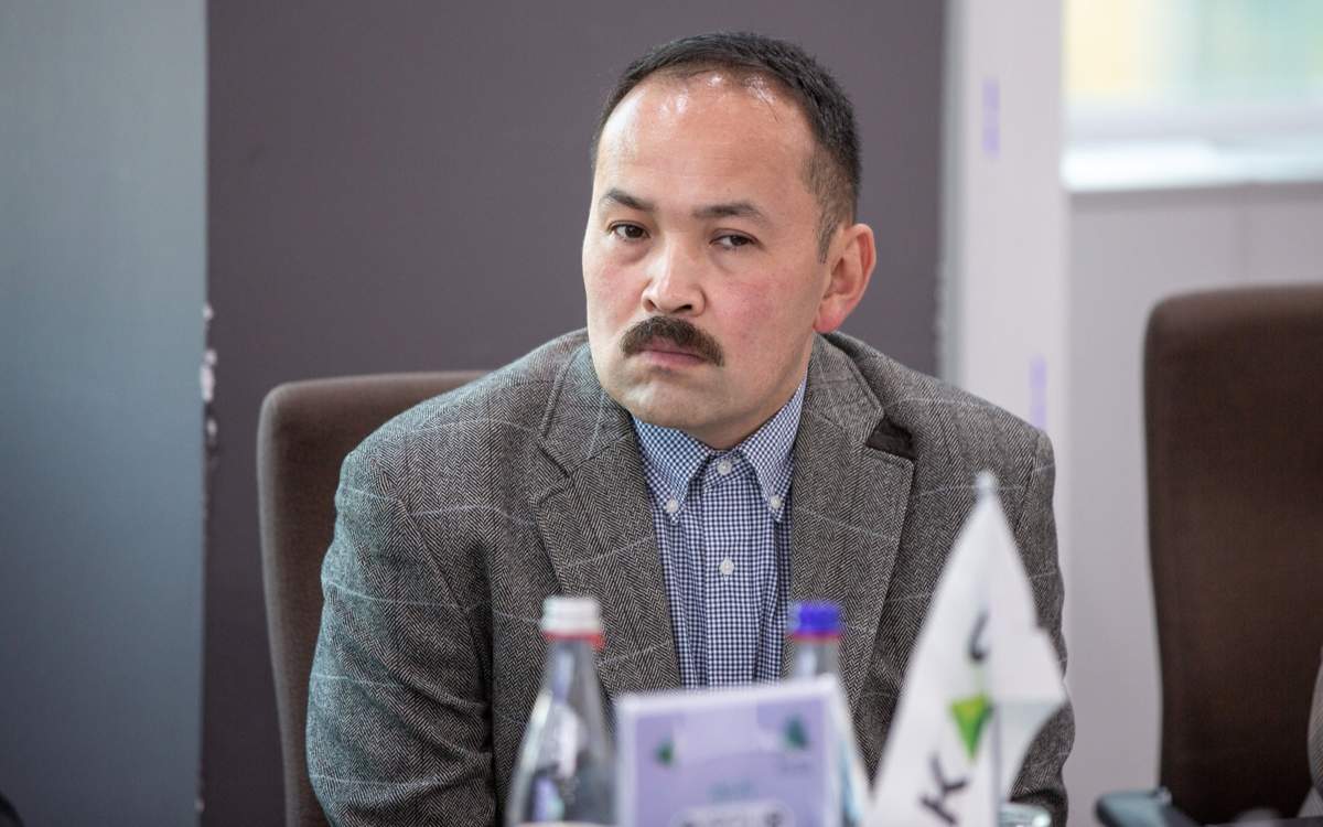 Расул-Рысмамбетов:-Правительство-инвестирует-в-людей-через-трехлетний-бюджет