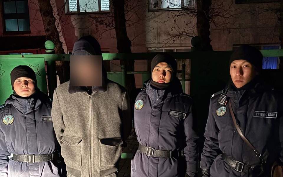 Двух-мужчин-с-наркотиками-задержали-в-Астане