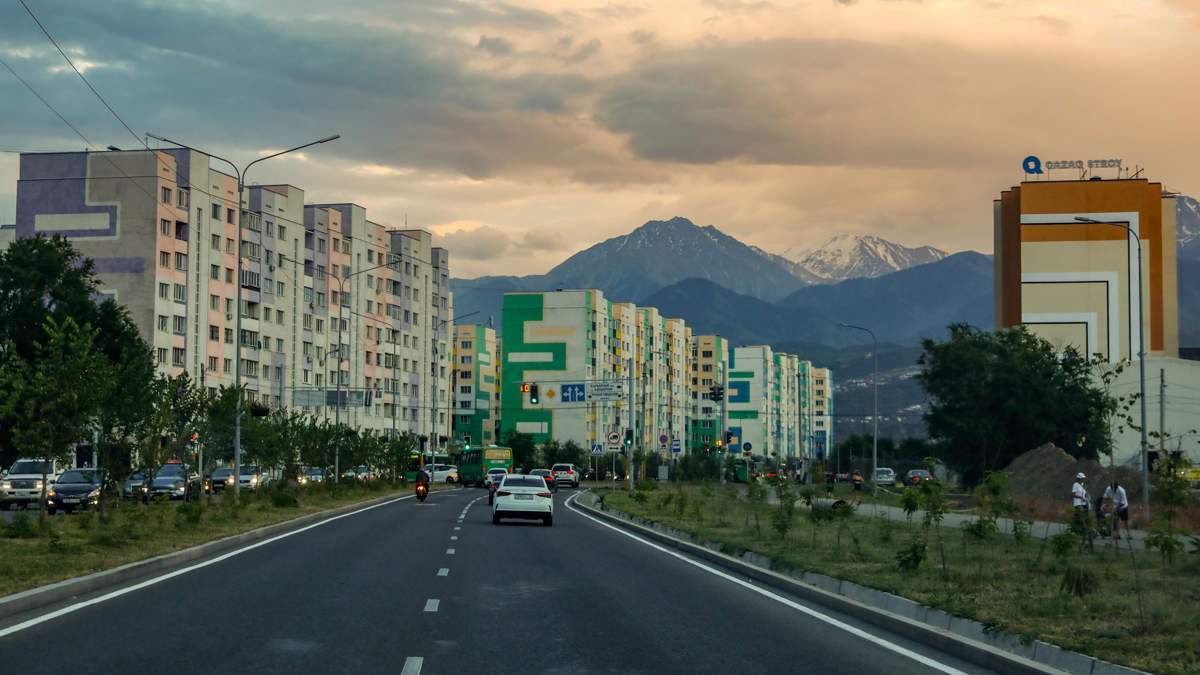 Неблагоприятные-метеоусловия-прогнозируют-в-Алматы