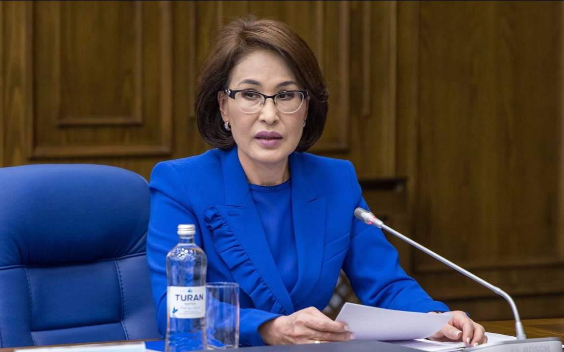 Акмарал-Альназарова-разъяснила-суть-страхования-от-врачебных-ошибок