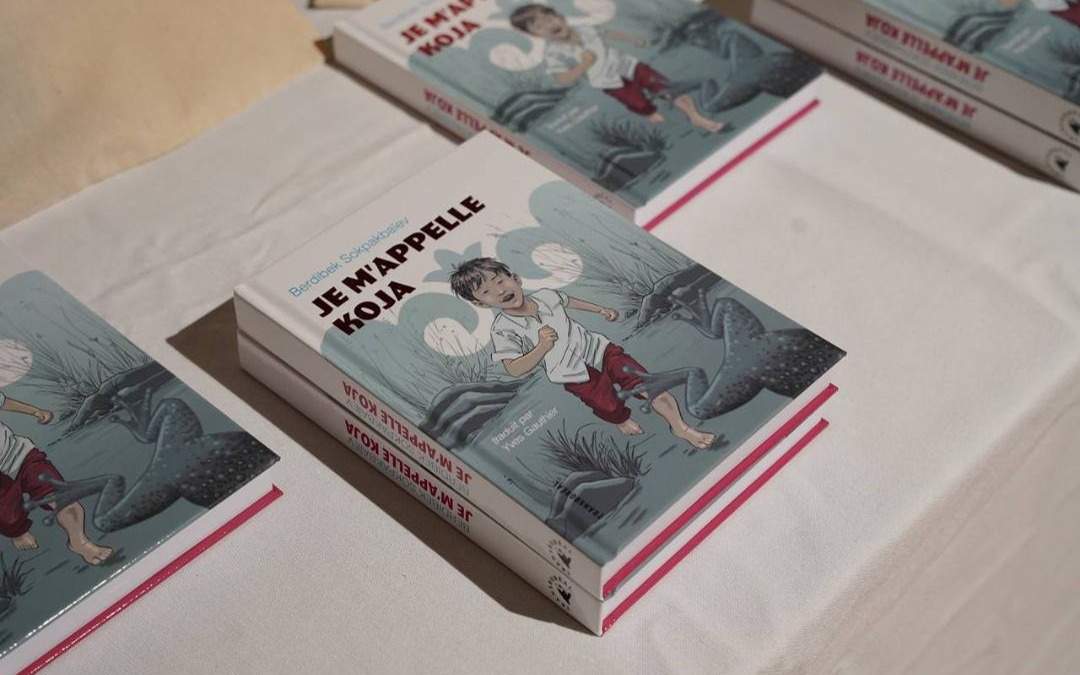 В-Париже-презентовали-книгу-Бердибека-Сокпакбаева-«Менің-атым-Қожа»-на-французском-языке