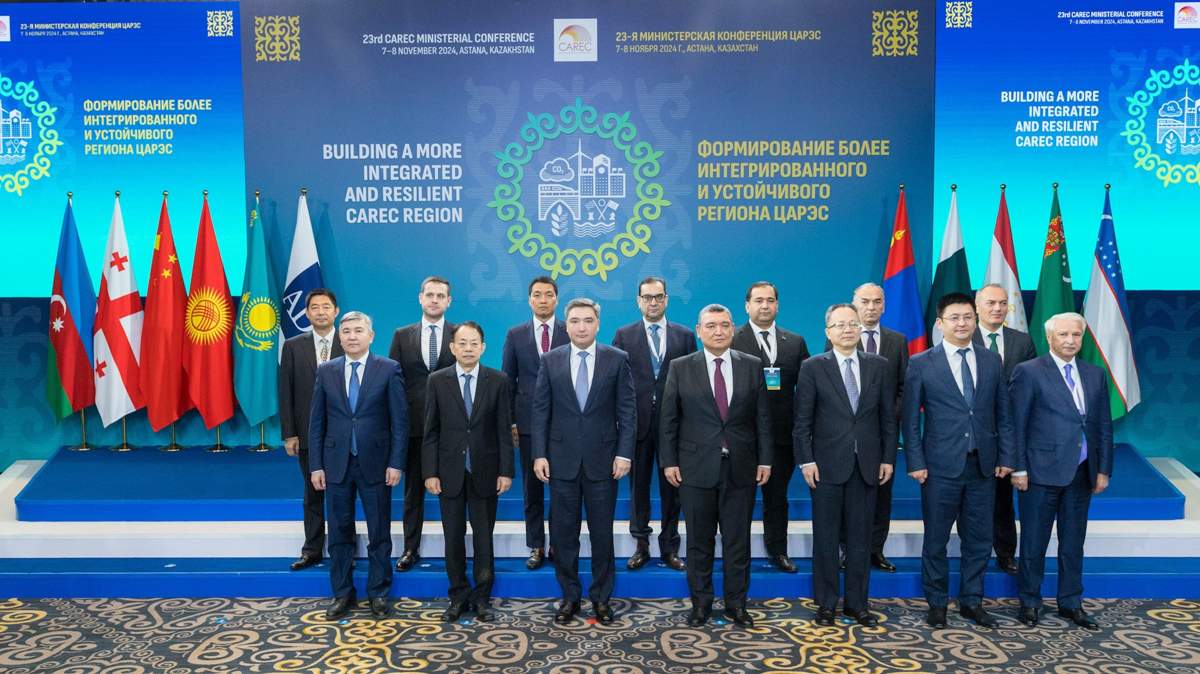 Свыше-$9-млрд-направлены-в-Казахстан-по-программе-ЦАРЭС-—-Олжас-Бектенов