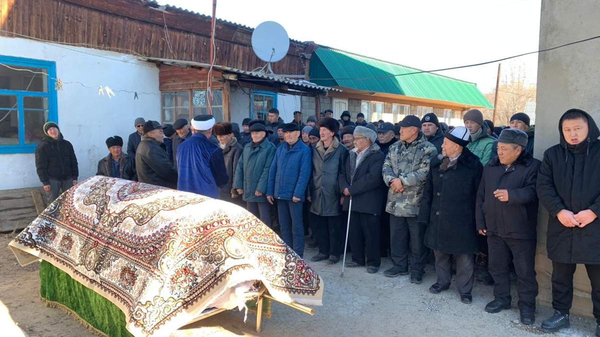Четыре-человека-арестованы-в-связи-со-смертью-офицера-в-Жаркенте