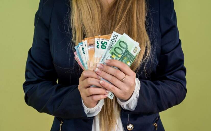 Почти-каждый-третий-евро-из-всех-пособий-по-безработице-в-Германии-уходит-иностранцам
