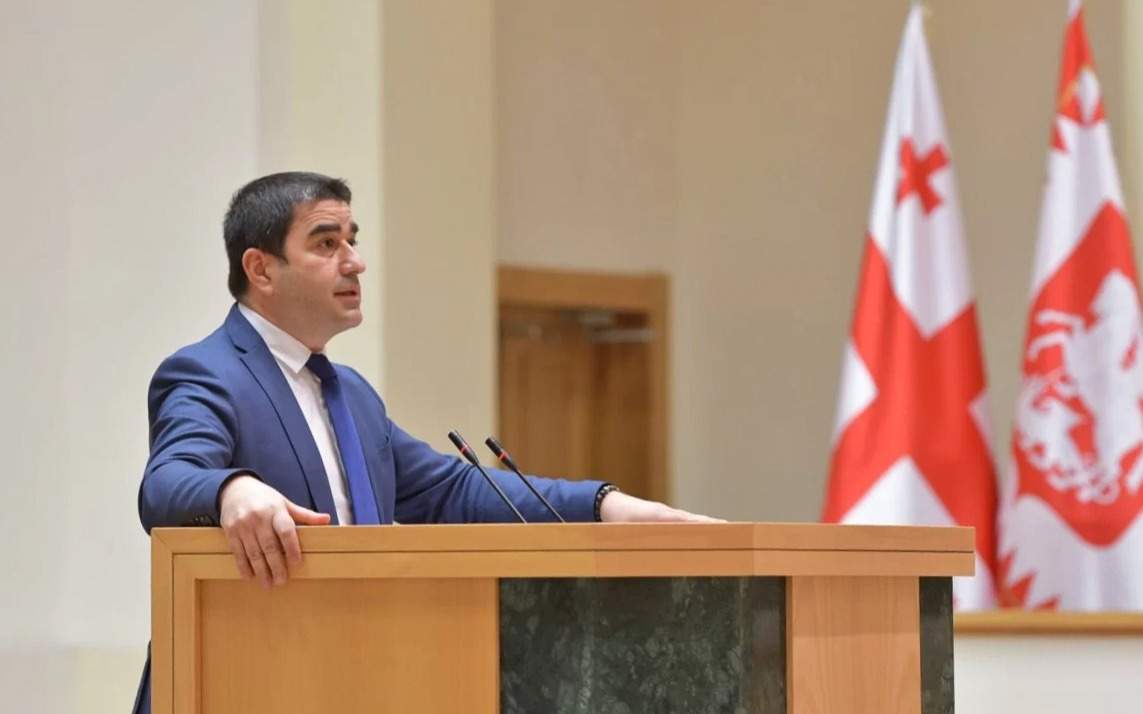 Грузинский-парламент-признал-свои-полномочия-и-переизбрал-нового-председателя