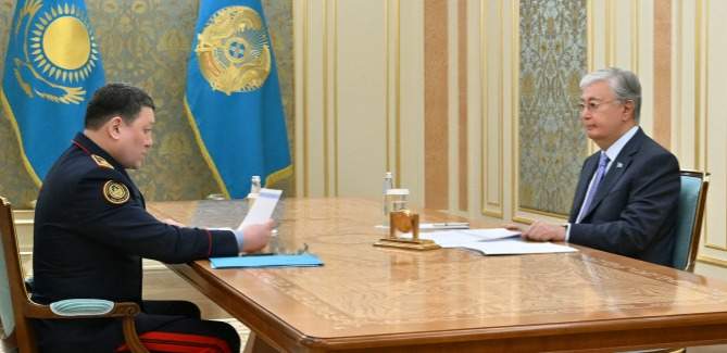 Ержан-Саденов-доложил-Президенту-о-реализации-в-Казахстане-принципа-«Закон-и-Порядок»