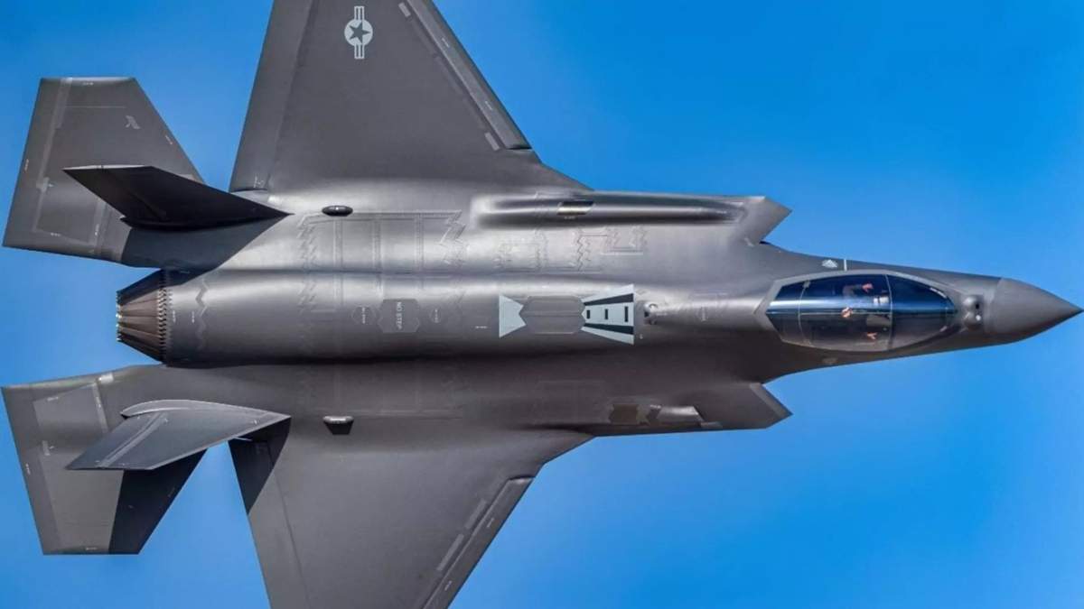 Илон-Маск-раскритиковал-производителей-f-35
