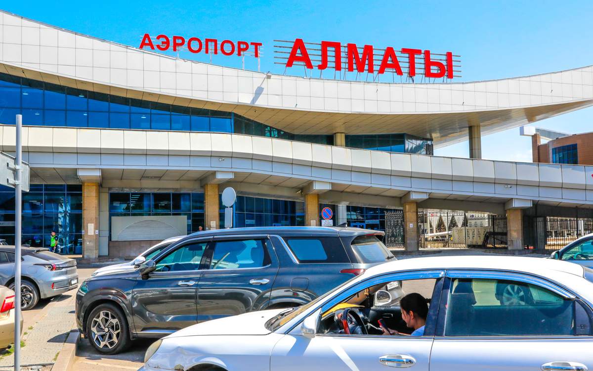 Указатели-на-китайском-языке-могут-появиться-в-аэропортах-Казахстана
