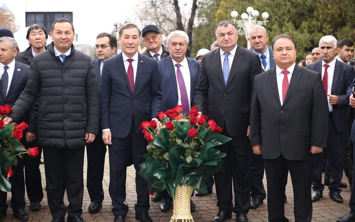 80-лет-назад-турки-ахыска-переселились-в-Казахстан