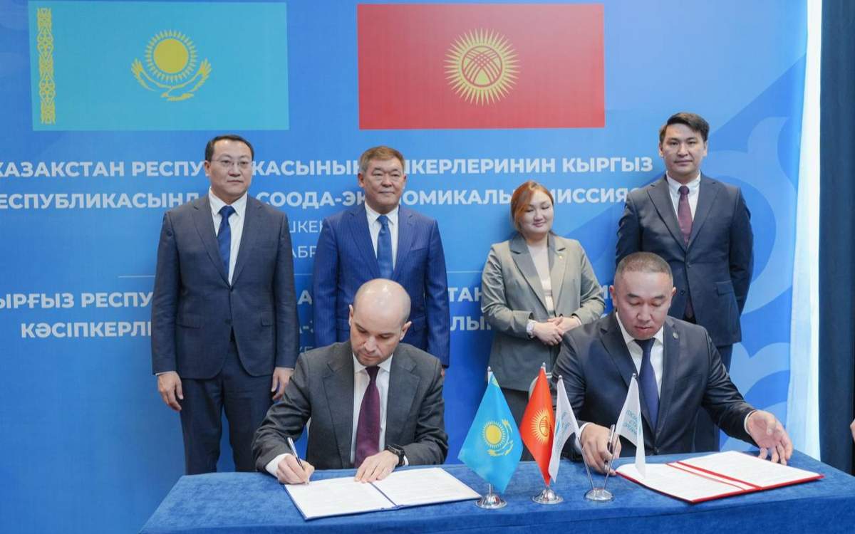Соглашения-на-$8,2-млн-подписали-на-казахстанско-кыргызском-бизнес-форуме-в-Бишкеке
