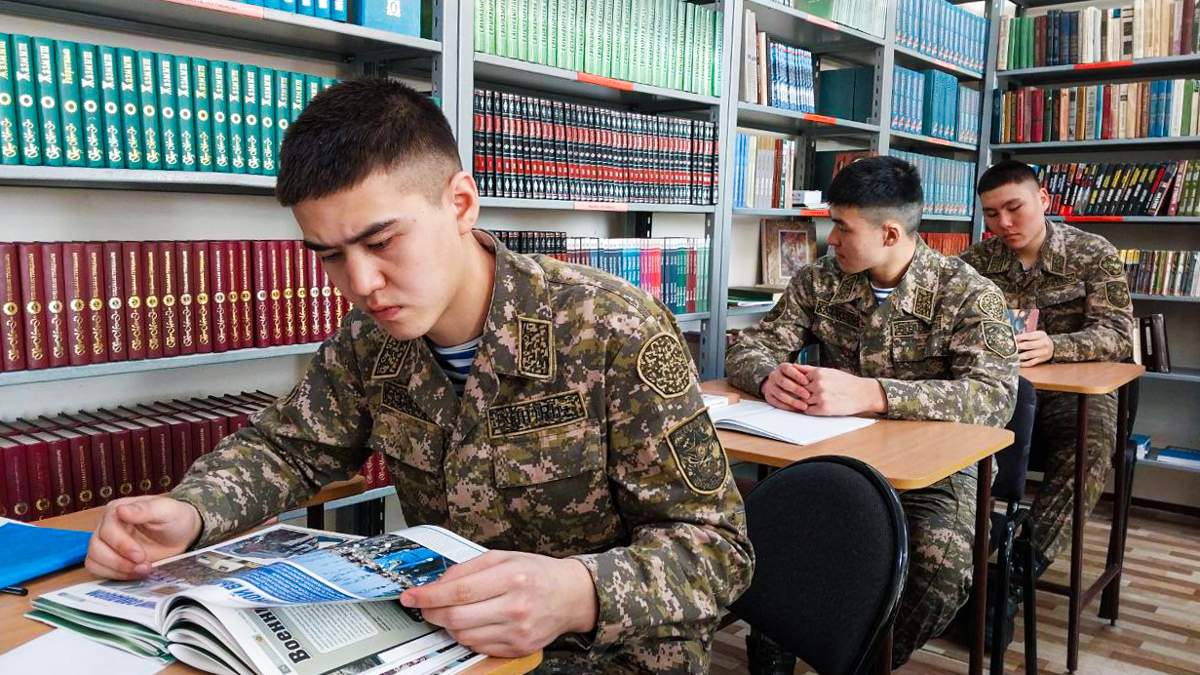 Изменятся-правила-военной-подготовки-офицеров-и-сержантов-запаса