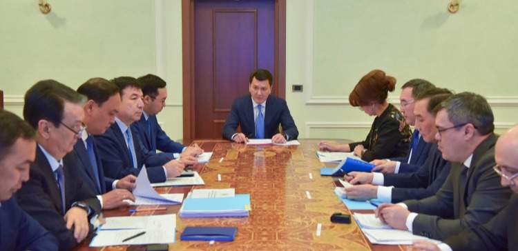 Ерлан-Карин-провел-совещание-по-укреплению-межэтнического-согласия