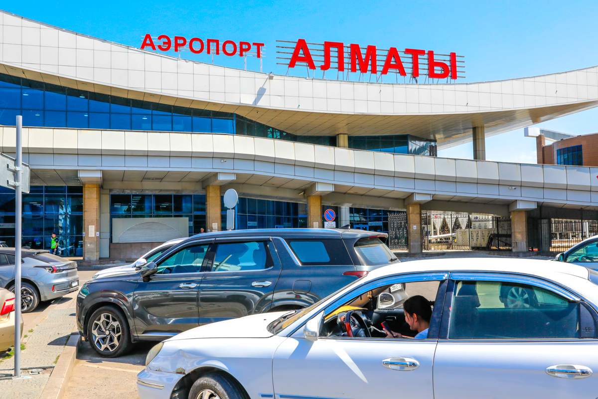 Стоимость-парковки-повысят-в-аэропорту-Алматы