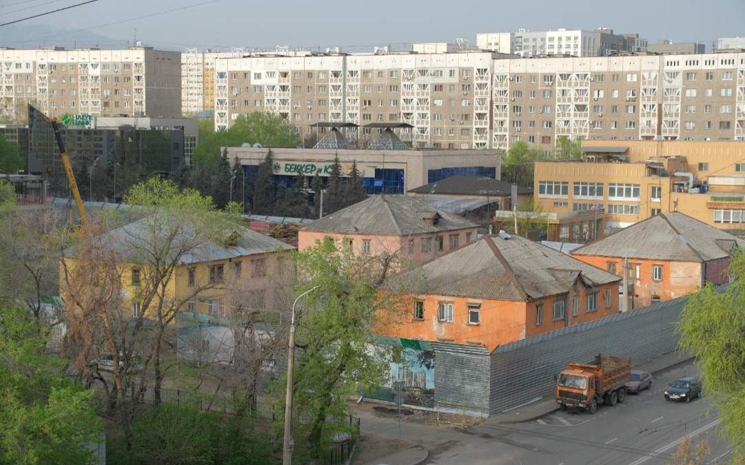 Половину-всех-ветхих-домов-Алматы-модернизируют-до-2030-года