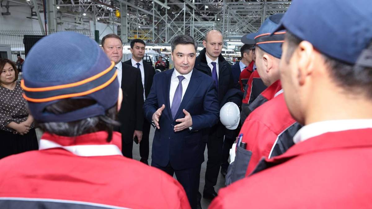 Премьер-министр-РК-высказался-о-смене-часового-пояса