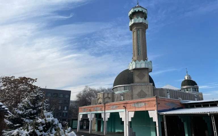 Имамам-Кыргызстана-намерены-платить-зарплату