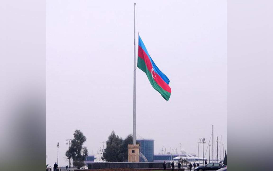 В-Азербайджане-скорбят-по-погибшим-в-авиакатастрофе-близ-Актау