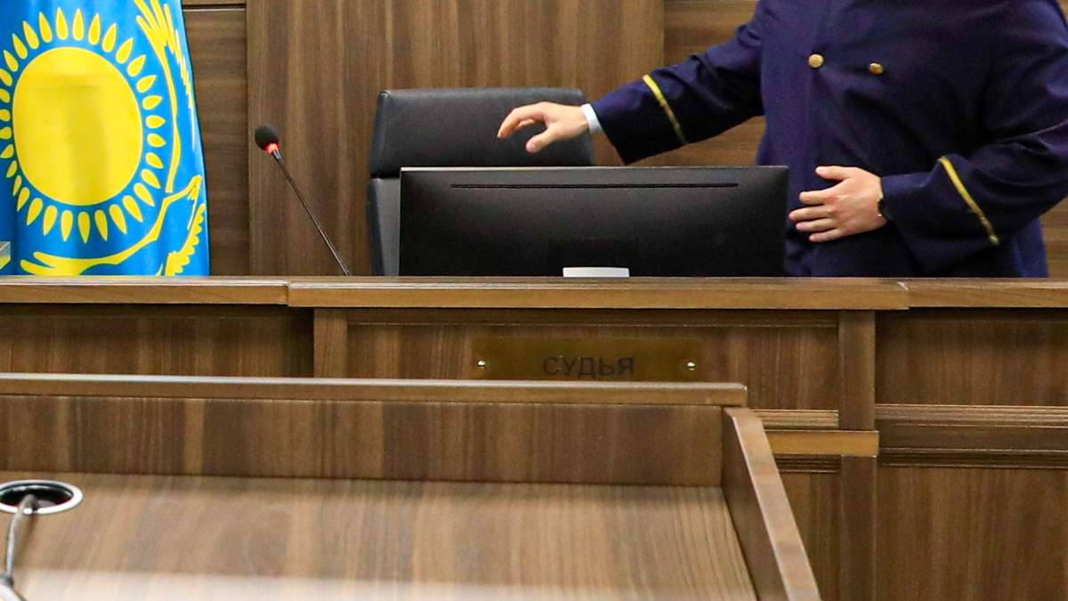 Шесть-судей-наказали-в-Казахстане-за-грубые-нарушения