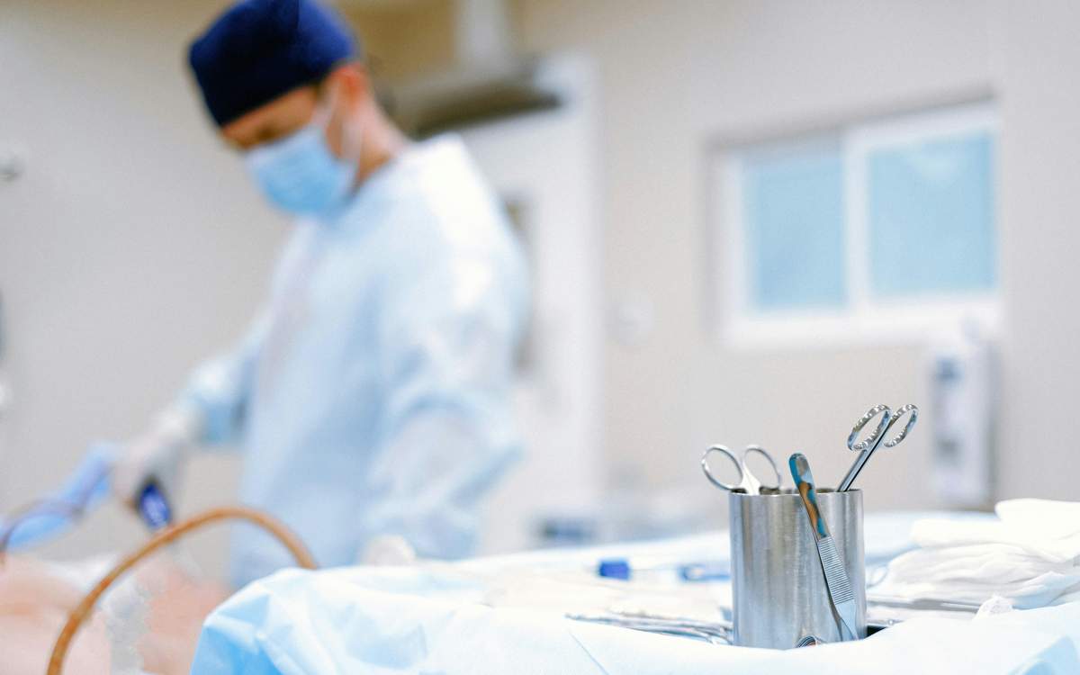 Хирурги-Алматы-провели-сложную-операцию-по-замене-аорты