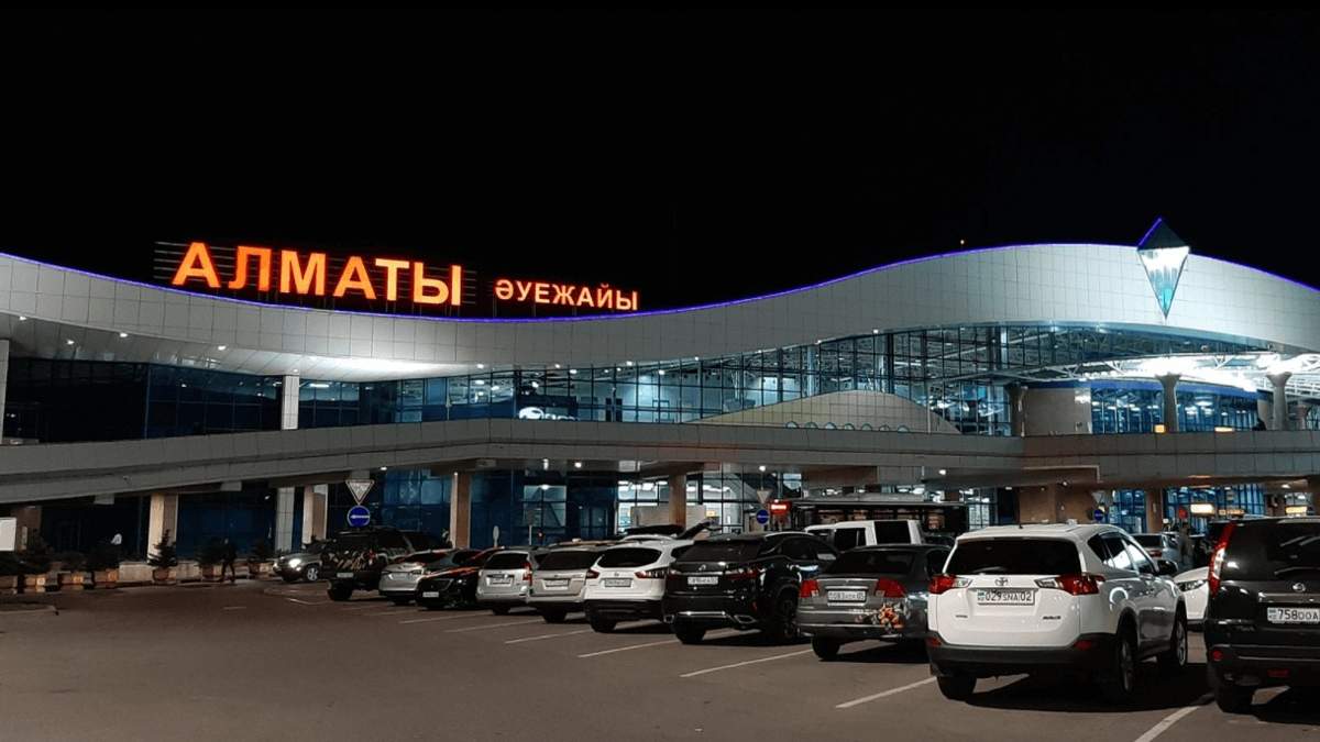 Еще-один-въезд-на-пандус-открыли-в-аэропорту-Алматы