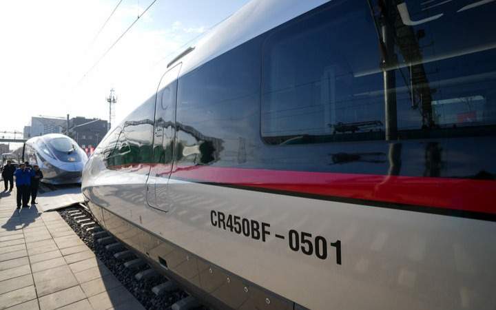 В-Китае-представили-прототип-сверхскоростного-поезда-cr450