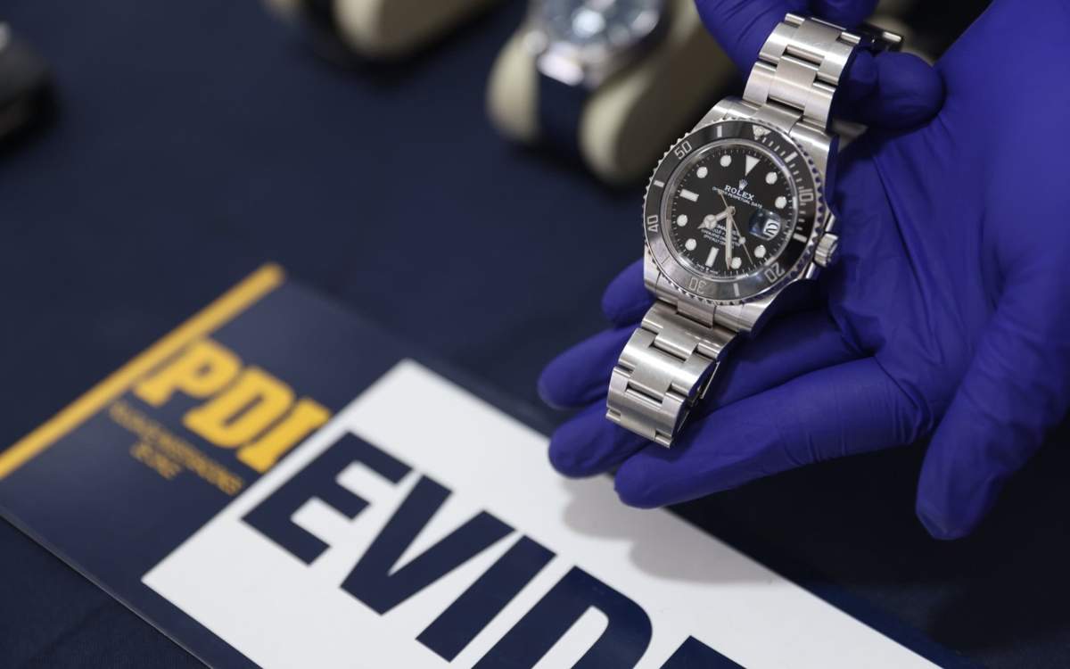 Украденные-часы-rolex-Киану-Ривза-нашли-в-Чили