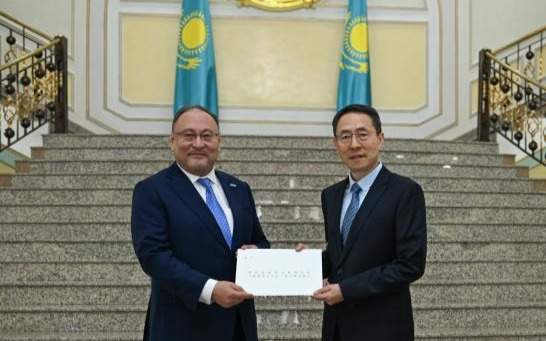 Вновь-назначенный-посол-Китая-начал-дипломатическую-миссию-в-Казахстане