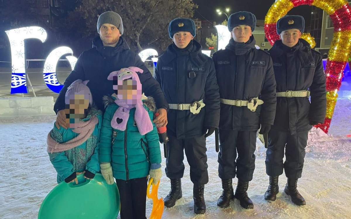 Гвардейцы-вернули-родителям-двух-пропавших-девочек-в-Петропавловске