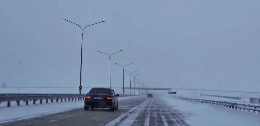 Еще-в-4-областях-Казахстана-закрыли-дороги