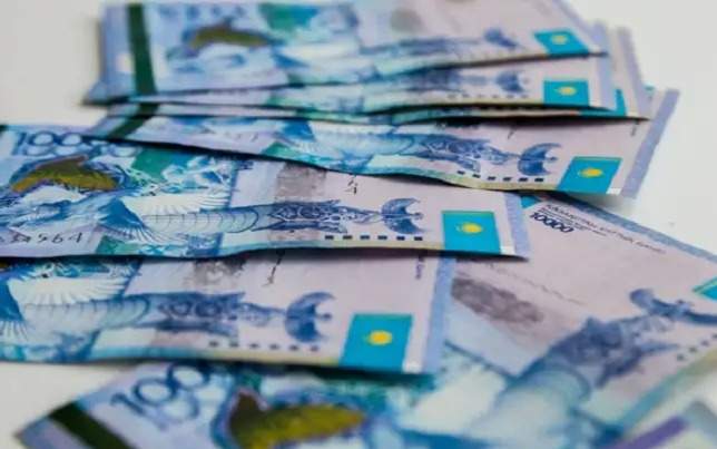 В-системном-получении-взяток-подозревают-руководителей-РГП-«Еңбек»