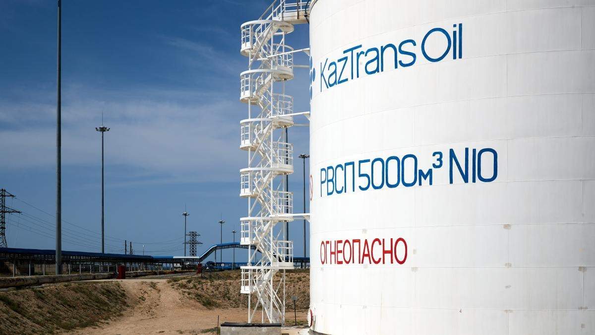 Казахстан-увеличил-транзит-нефти-в-Китай-и-Узбекистан-до-10,2-млн-тонн