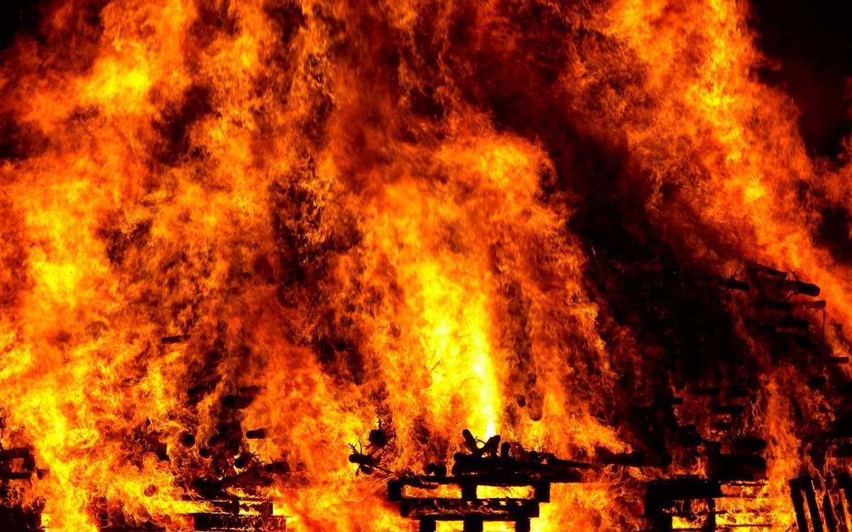 Число-погибших-в-результате-лесных-пожаров-в-Калифорнии-увеличилось-до-10-человек