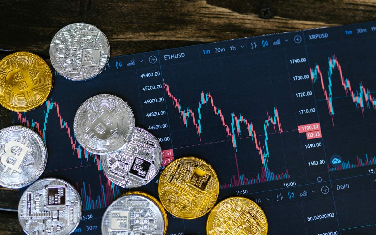Семья-из-Костаная-незаконно-заработала-2-млрд-тенге-на-криптовалюте