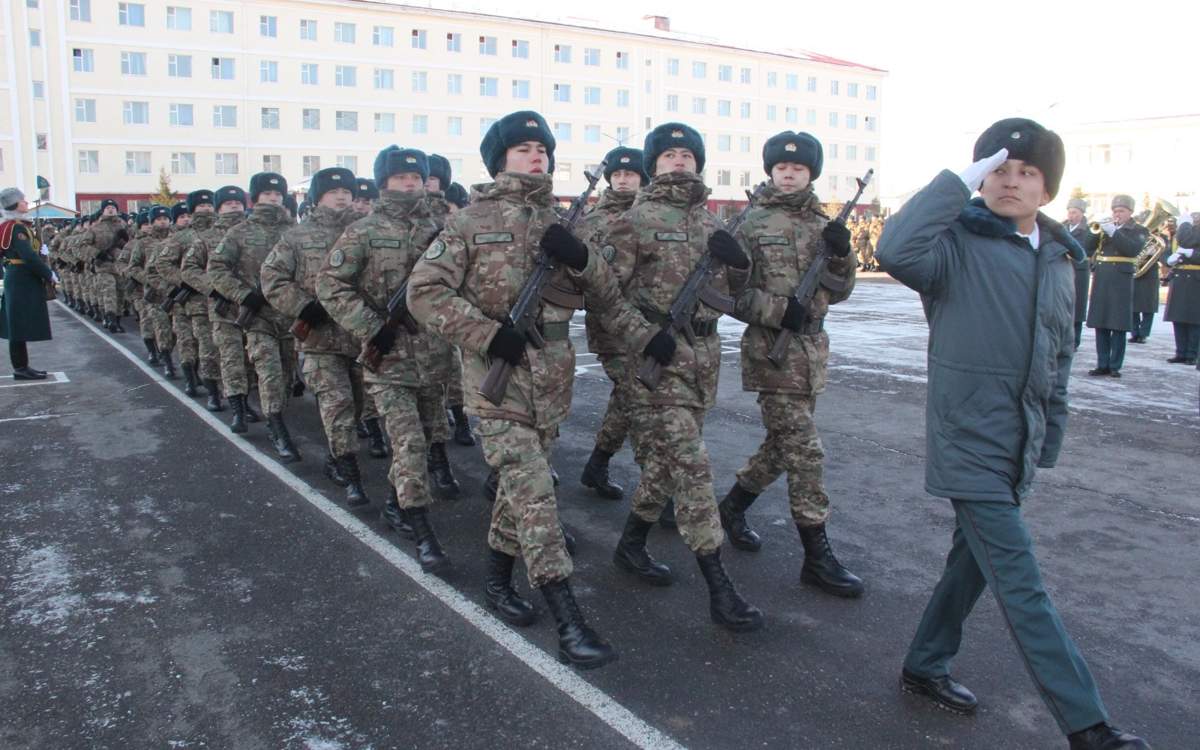 Около-700-новобранцев-вступили-в-ряды-Нацгвардии-в-Астане