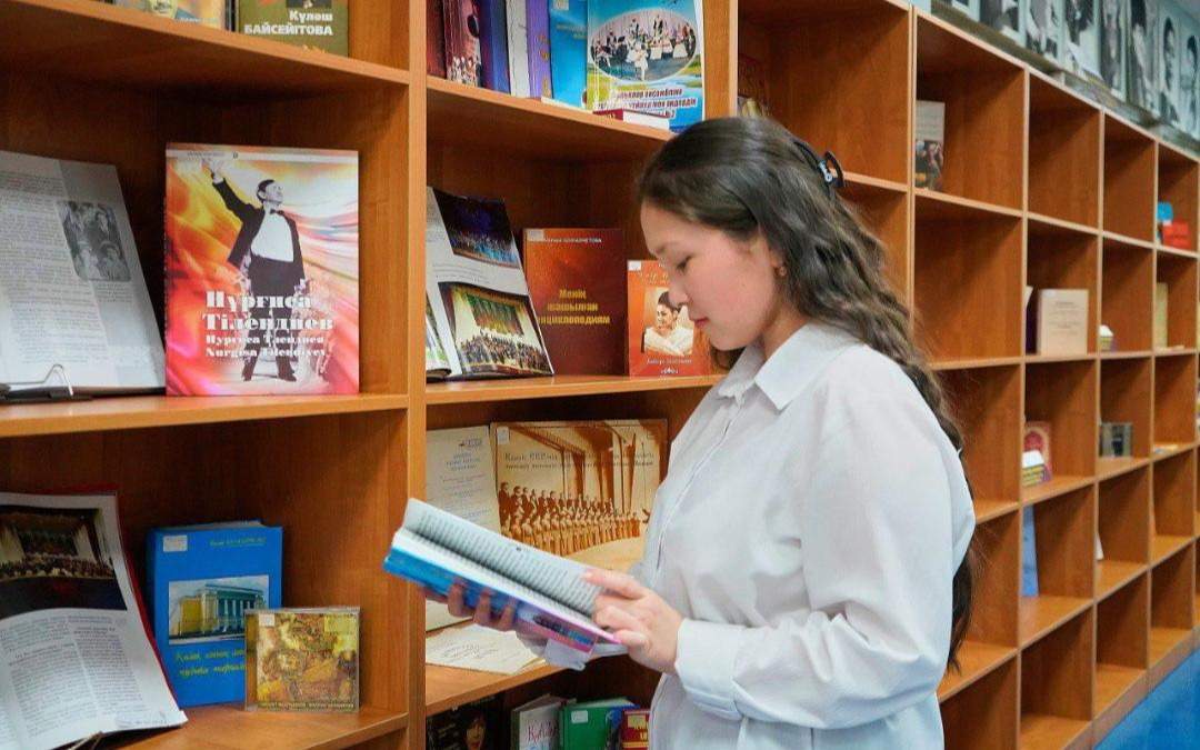 В-Алматы-открылась-книжная-выставка-к-90-летию-филармонии-имени-Жамбыла