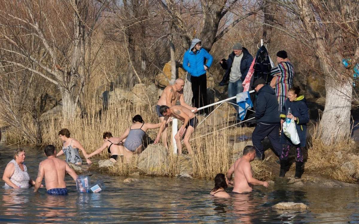 В-Жамбылской-области-определены-четыре-места-для-купания-на-Крещение