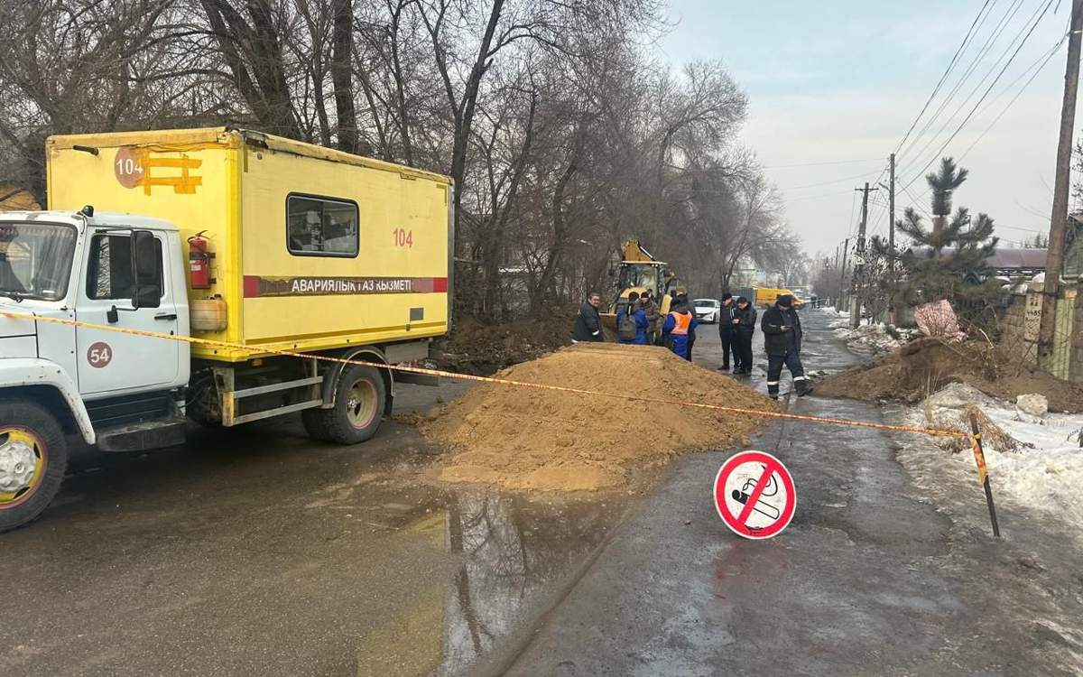 Полиция-начала-расследование-после-повреждения-газопровода-в-Алматы