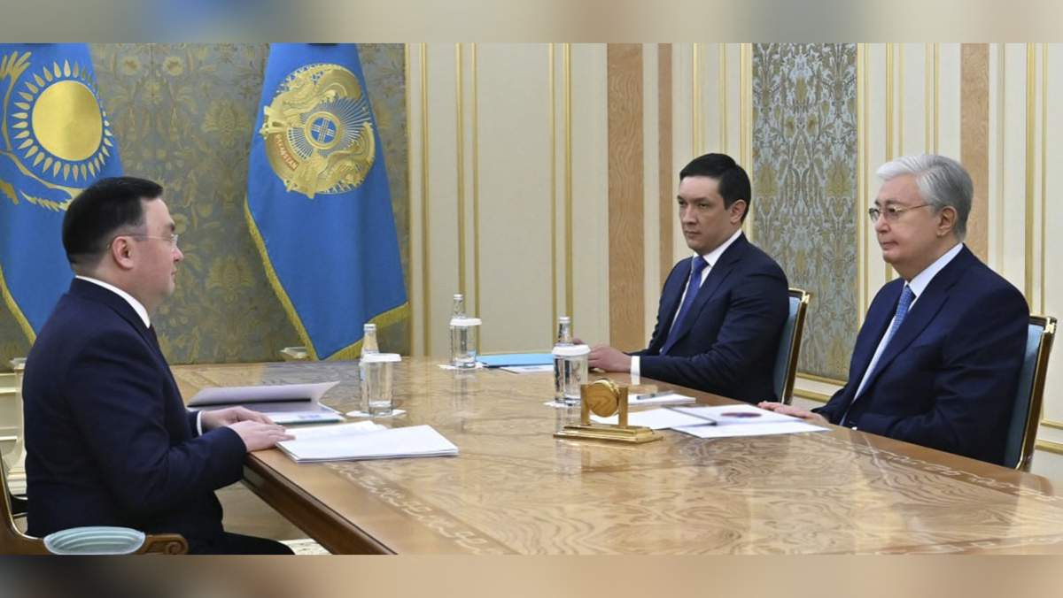 Касым-Жомарт-Токаев-принял-председателя-Верховного-суда-Асламбека-Мергалиева