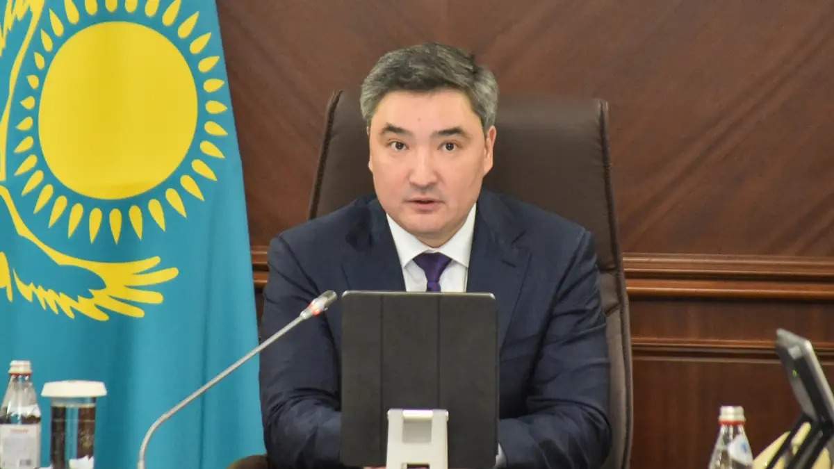 Ускорить-создание-венчурного-фонда-поручил-Олжас-Бектенов