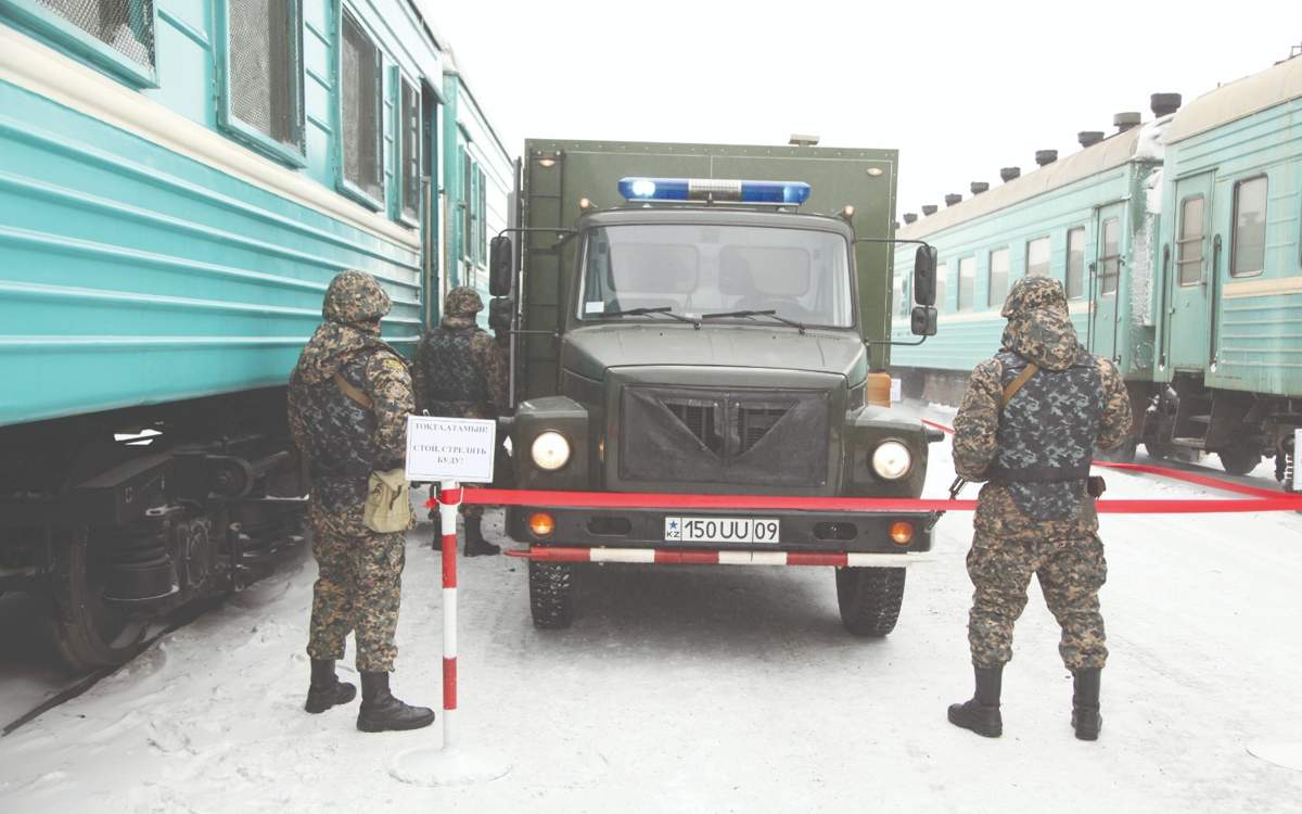 Нацгвардия-РК-изъяла-около-2000-мобильных-телефонов-в-тюрьмах