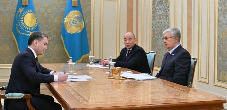 Касым-Жомарт-Токаев-дал-ряд-поручений-министру-промышленности-и-строительства