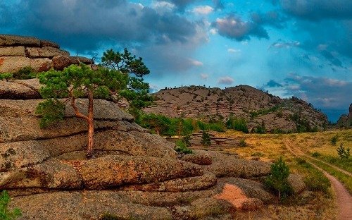 Что-мы-знаем-о-Баянаульском-нацпарке,-в-котором-произошел-пожар