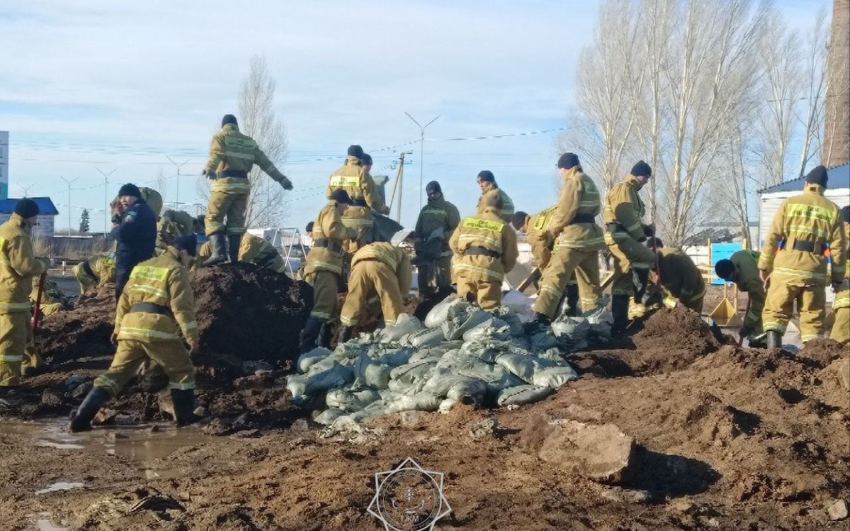 Более-100-человек-эвакуированы-из-за-паводка-в-Буландынском-районе