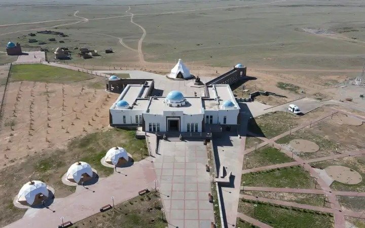 Акиматам-дадут-право-строить-туристскую-инфраструктуру-вне-населённых-пунктов