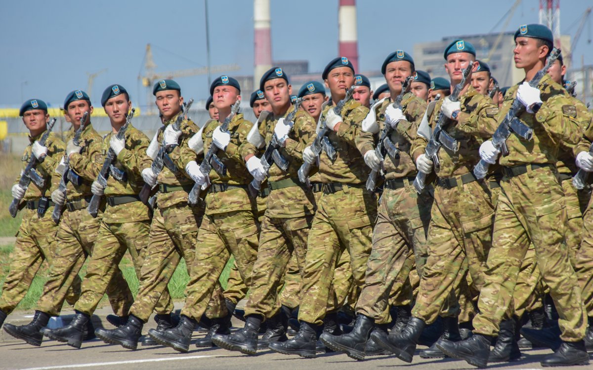 Где-еще-можно-посмотреть-военный-парад-в-Астане-7-мая