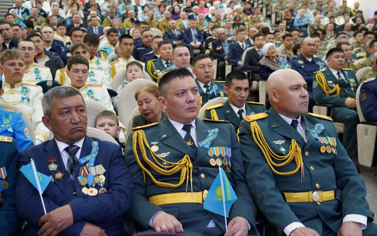 В-Акмолинской-области-чествовали-героев
