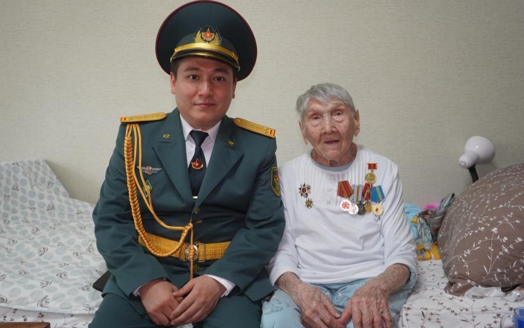 В-День-Победы-участнице-войны-исполнилось-102-года